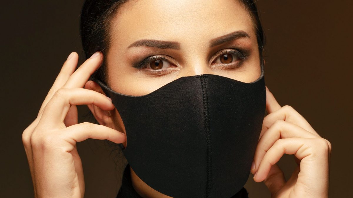 Common Struggles Women Face For Wearing a Mask