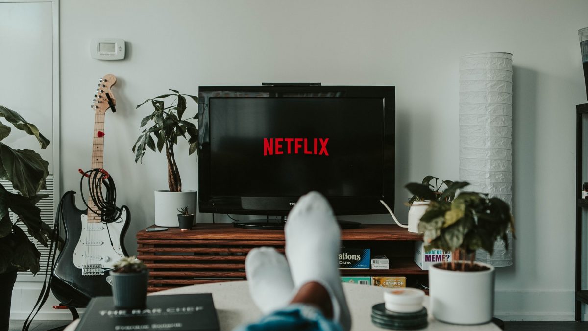 Do You Know How Binge-Watching Can Affect Your Brain?
